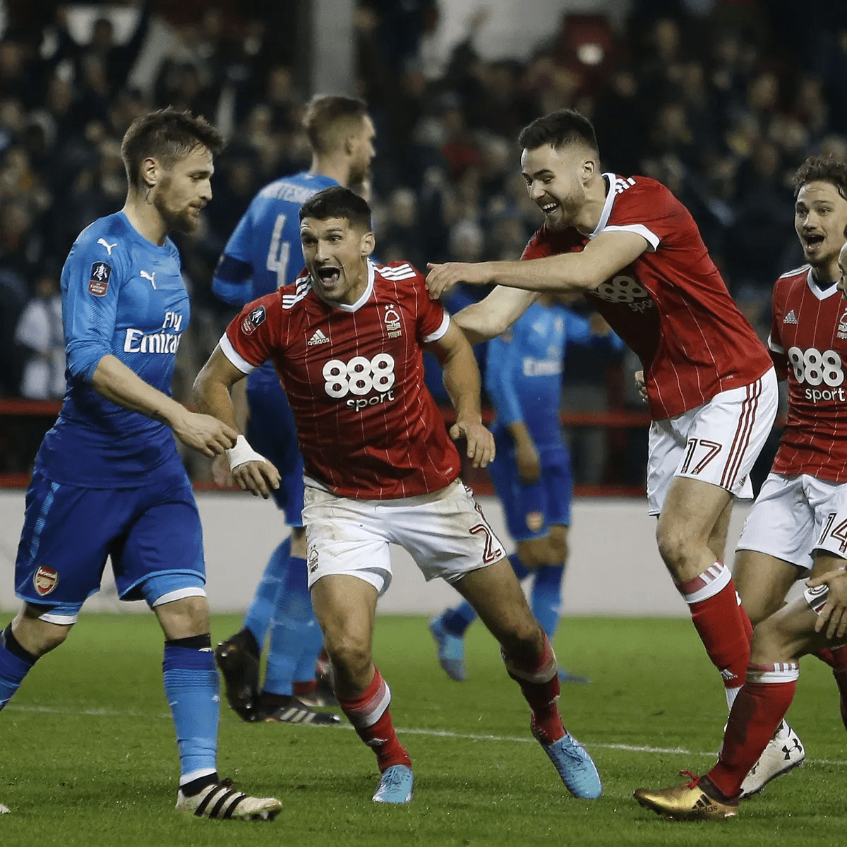 人在雪中 人在雪中