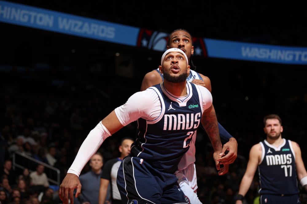 篮的表现并 篮的表现并